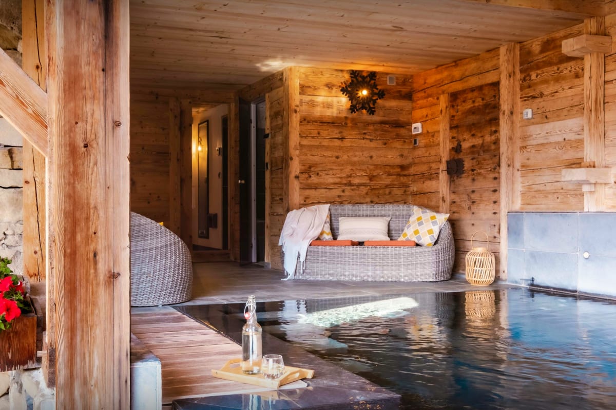 Séjour exclusif avec piscine, sauna et hammam - OVO Network