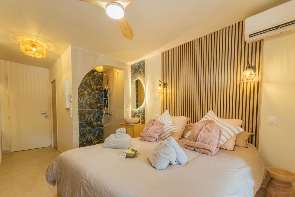  immobilier  Suite Balinaise - Balnéo privée et  Jardin Secret