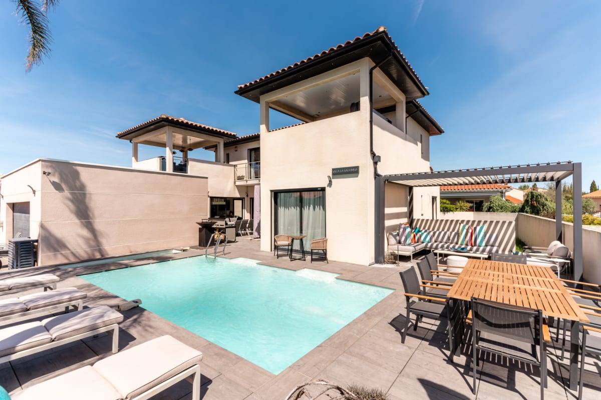 La Badoumba · Piscine chauffée & Jacuzzi