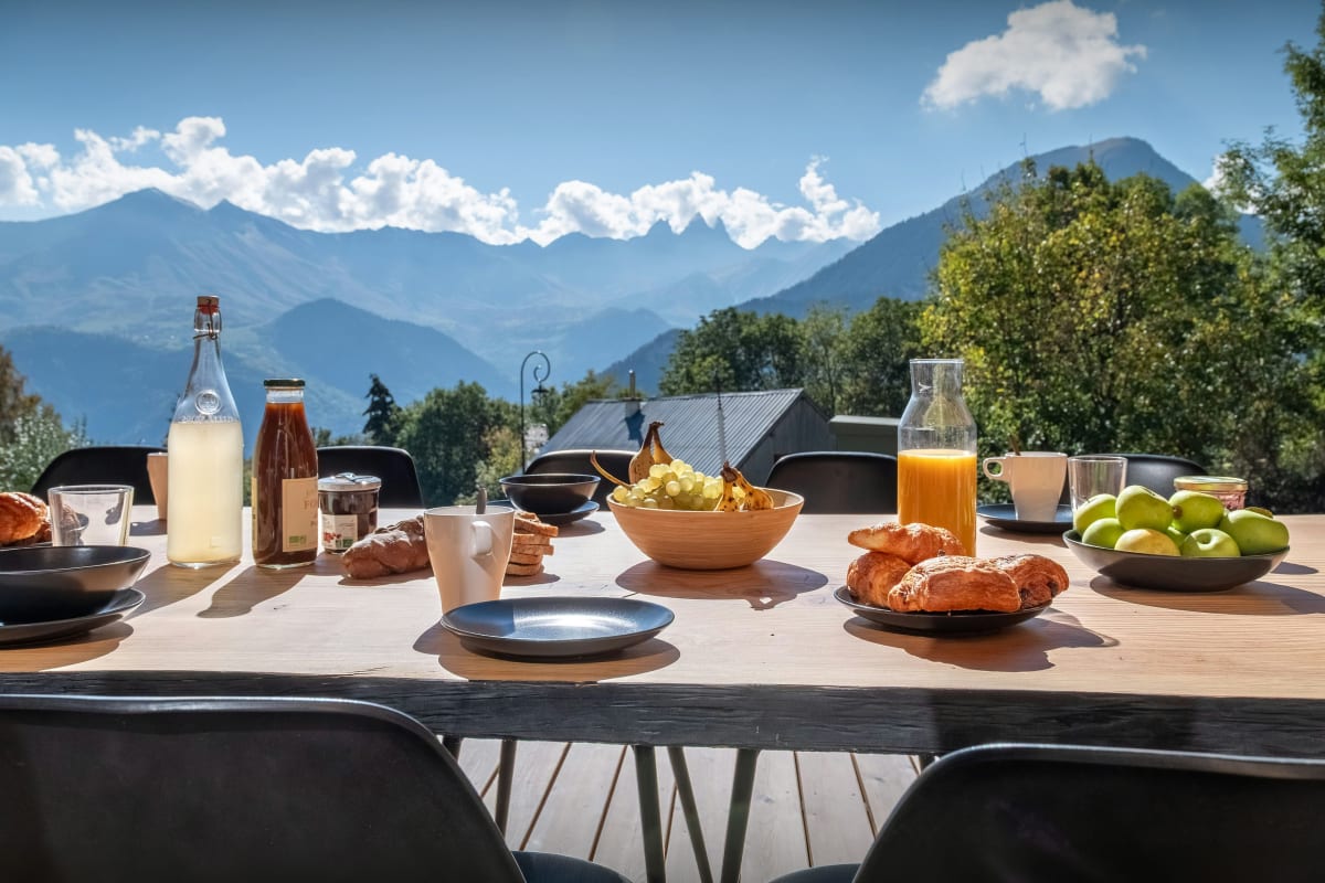  immobilier  Chalet pour 14 avec sauna et bain nordique - OVO Network