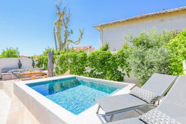 Avec piscine
