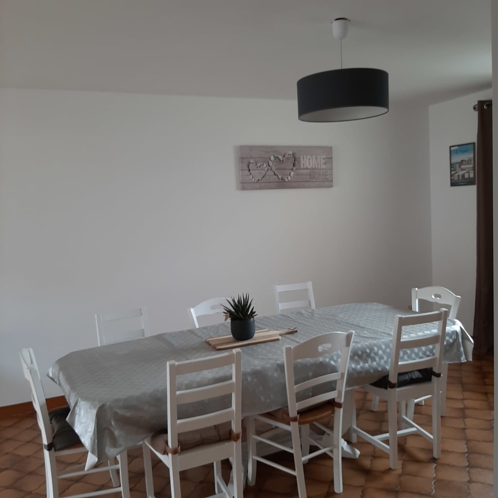 MD 52 - Élégante Maison avec Terrasse, vue 12