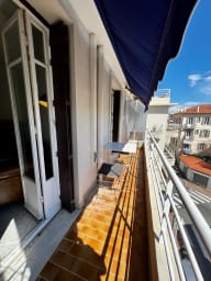 Le Floralis : 2 bedroom apartement with parking space in Antibes