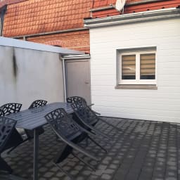 Cour + terrasse