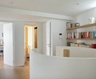 rental-family-prestigious-maison-lumea-paris-interior