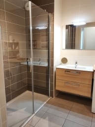 Large shower at your disposal