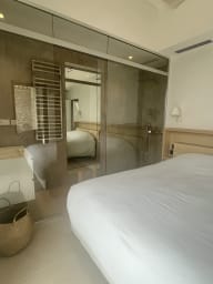 Double bedroom with ensuite bathroom