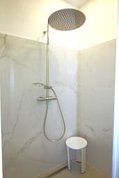 grande douche rénové en JANVIER 2026