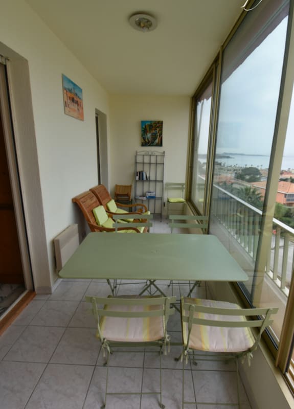  immobilier  Charmant Studio Avec balcon Vue Mer 180°