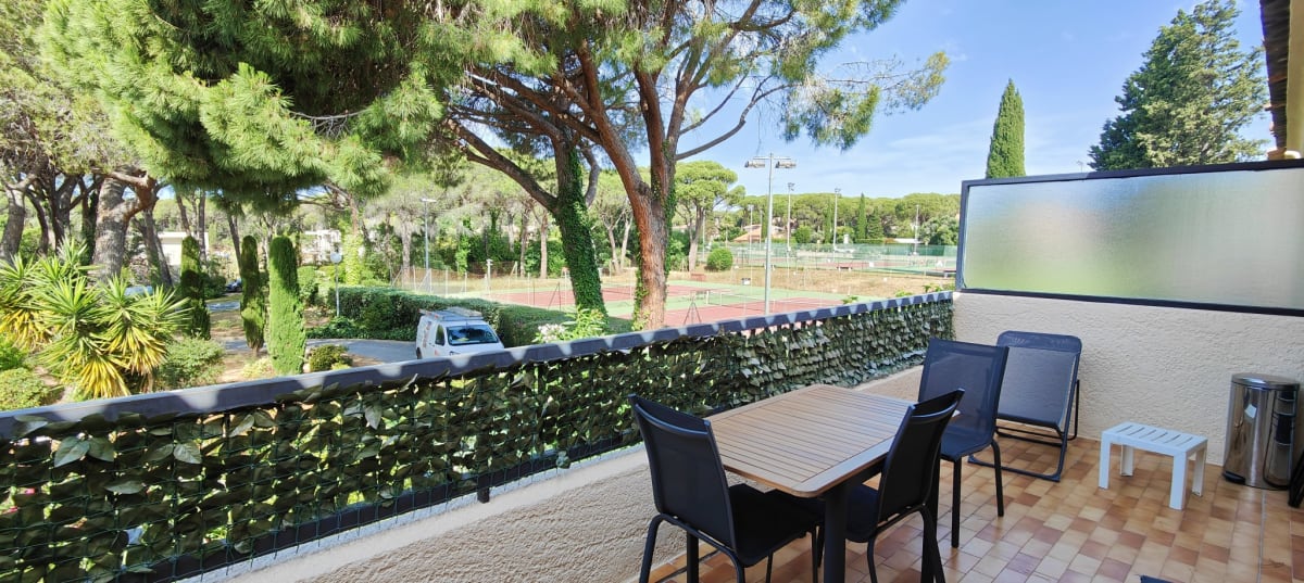 Appartement   Logement de charme avec une terrasse agréable