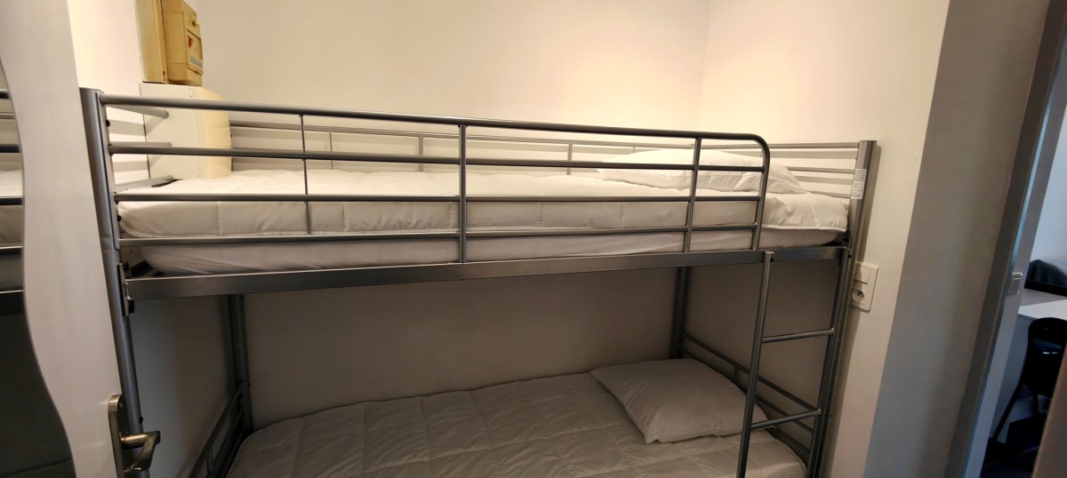 Appartement   Apt avec balcon proche centre-ville, Fréjus