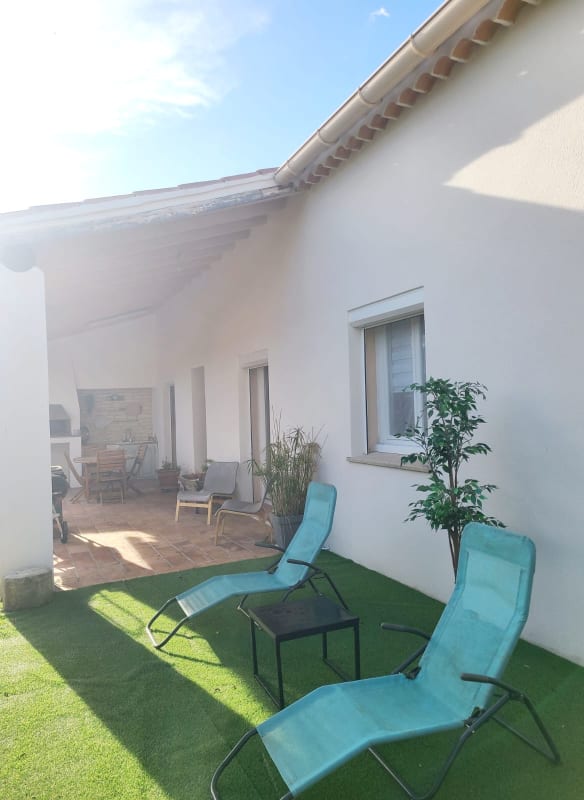 Maison   Maison familiale avec piscine - Isle-sur-la-Sorgue