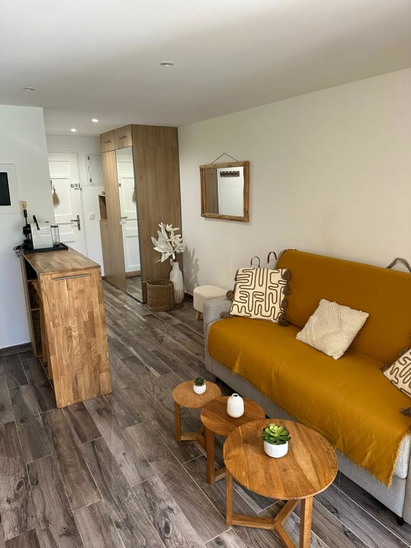  immobilier  studio cosy avec piscine plage accessible à pied