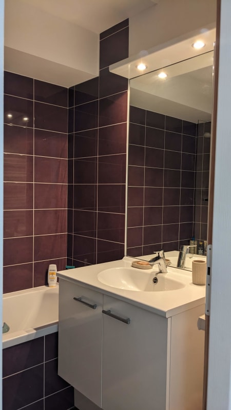  Appartement tout confort près des transports 