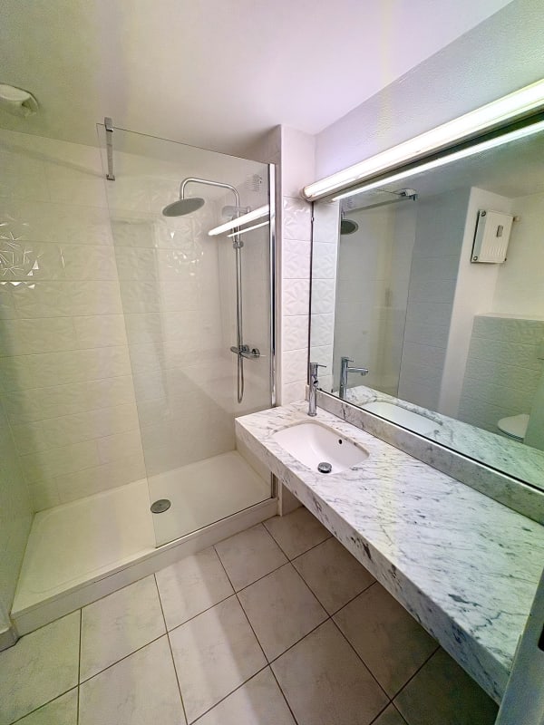  immobilier  Studio Lumineux avec Vue au Cœur de Nantes