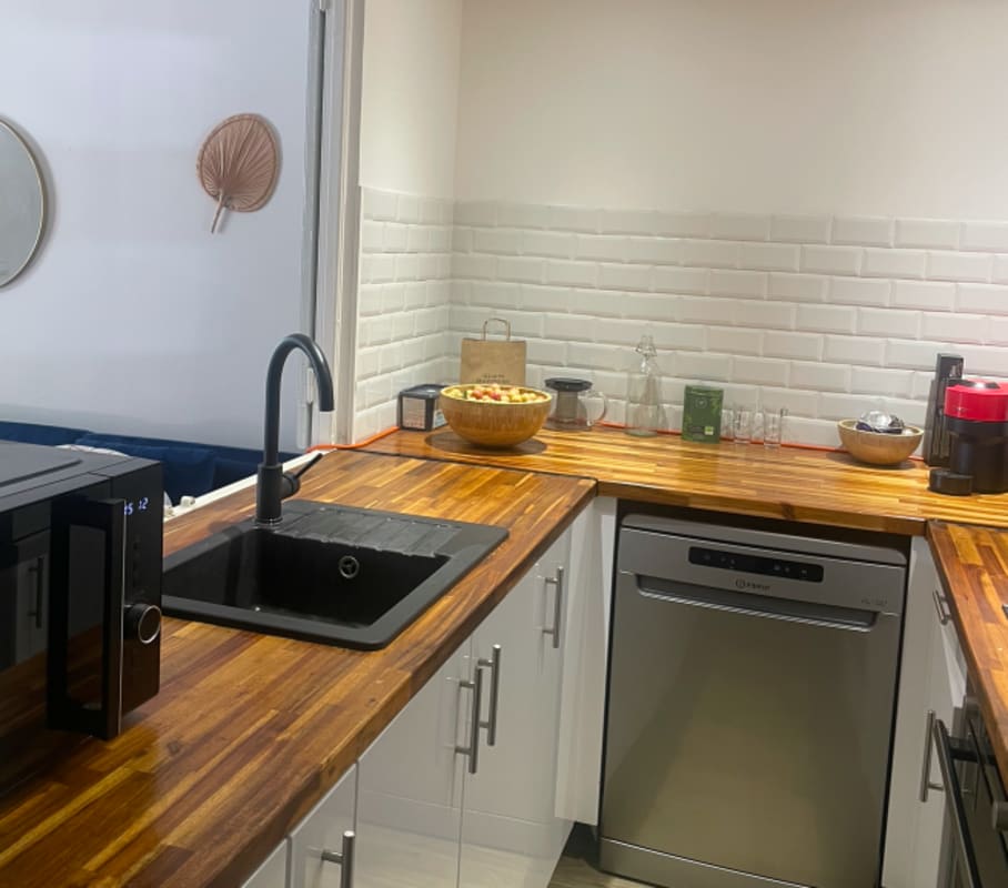 immobilier  Appartement avec piscine près du parc Jourdan