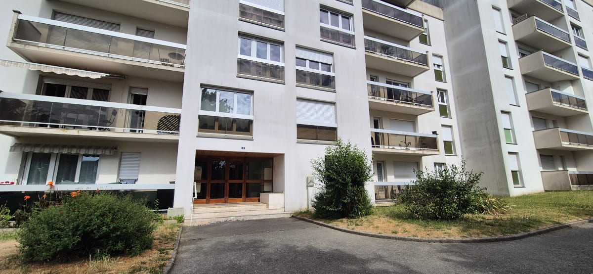 Immobilier Appartement 1 chambre à 10 mn du centre historique  