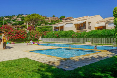 Résidence avec piscine
