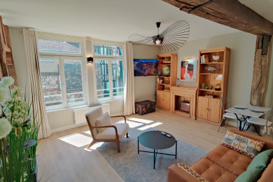 Salon équipé
