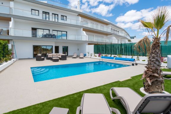 Oceanview Luxury 4 bedroom villa ★ private pool ★ Close to Meia Praia  