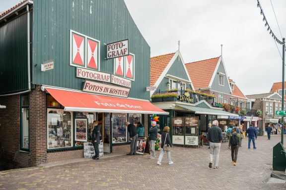 Volendam Old Bridge Residence (room 2) 