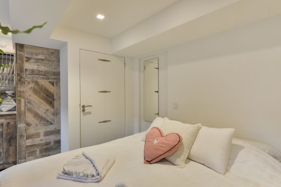 Luxury beach studio incl. parking spot 