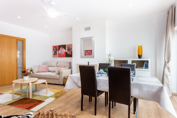 Artistic and stylish apartment