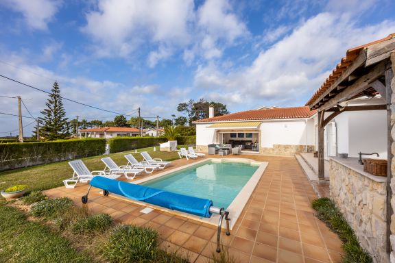 Casa dos Sonhadores - on the tranquil west coast of the Algarve.