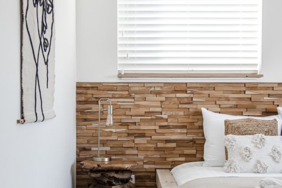 Marley’s Beachhouse - Luxury Guest Room with balcony