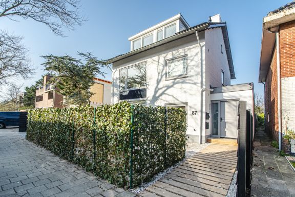 Marley’s Beachhouse Apartment