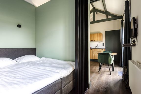 Zandvoort Lodge 1 - Amazing couples getaway!