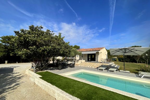 Villa Cabriere, family home near Aix en Provence and Lubéron