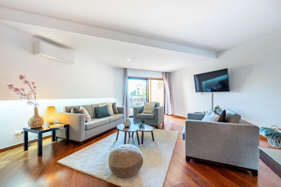 Baia da Luz - Tropicana Beach Apartment