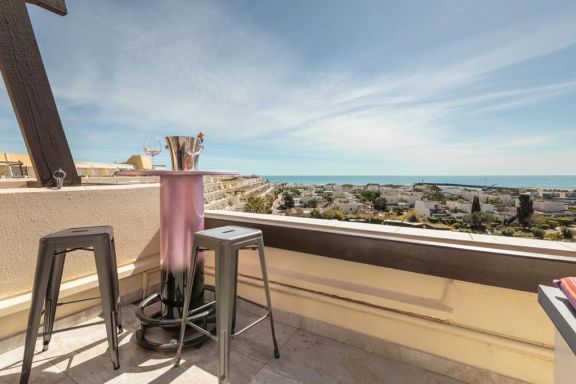 Luxury Beach Port nature