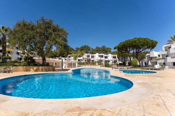 Balaia Golf Poolside Retreat - Superior 2 bed Villa