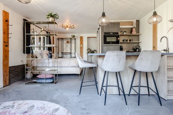 Bed and Beach - Escape to Your Private Oasis in Zandvoort!