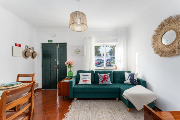 Casa Verde - Traditional Townhouse
