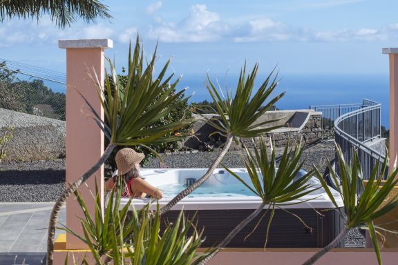Com jacuzzi, vista mar - Casa da Quinta Grande