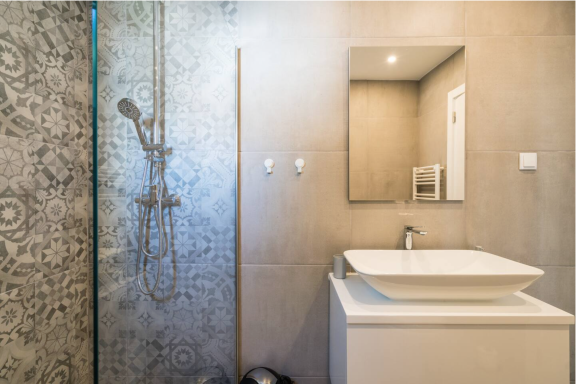 Waterside Village - Sea View Apartment