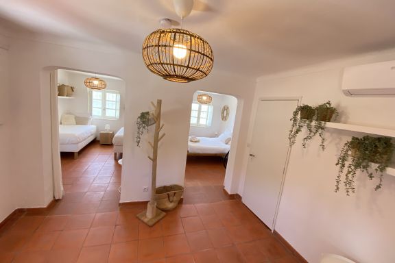 Casa Branca - Recently renovated with your own private valley