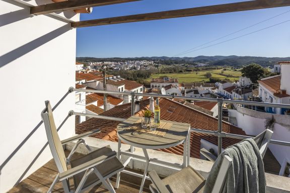 Casa Azul - Haus mit Terrasse mit Blick auf Aljezur