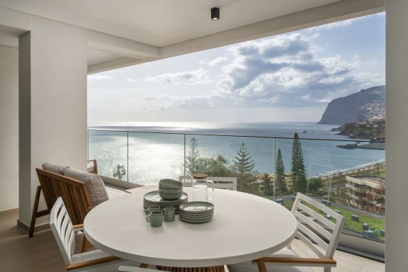 Avec piscine et vue sur la mer - Acqua Residence III