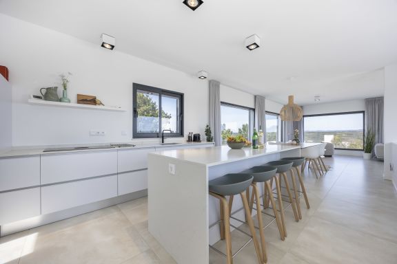 Villa Sunrise - modern villa in Espartal