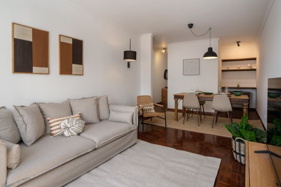 Quebra Costas I – A Refuge with Panoramic Views