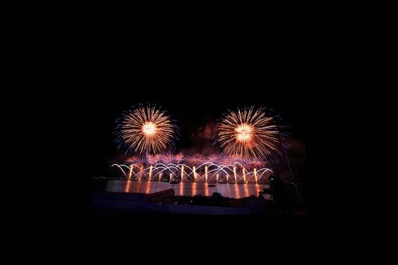 Фейерверки Канны 2026 – Забронируйте жильё для ярких летних вечеров