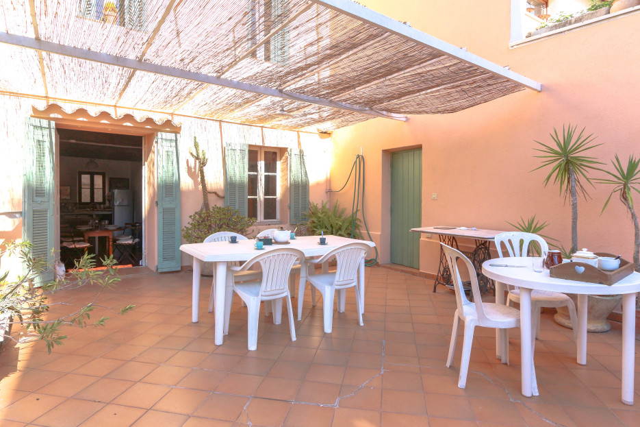 Terrasse et coins repas