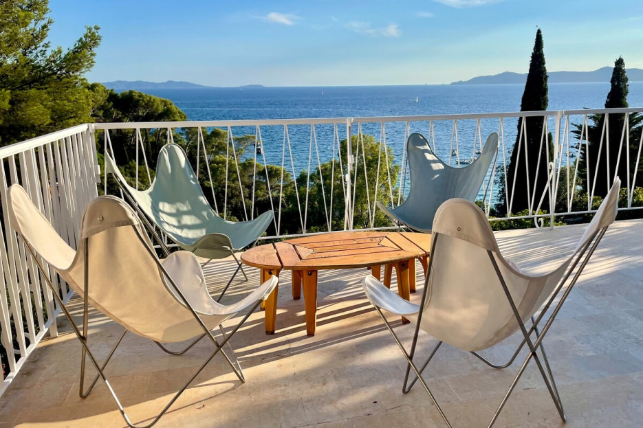 Terrasse vue mer et coin détente 