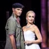 Marti Pellow as Che and Madalena Alberto as Eva