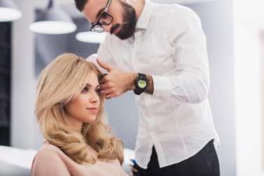 Hairdresser Sydenham Vic 3037 2015815605