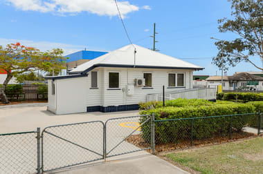 15 French Street South Gladstone QLD 4680 - Image 2